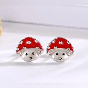 5/20 Cute Red Mushroom Stud Earrings